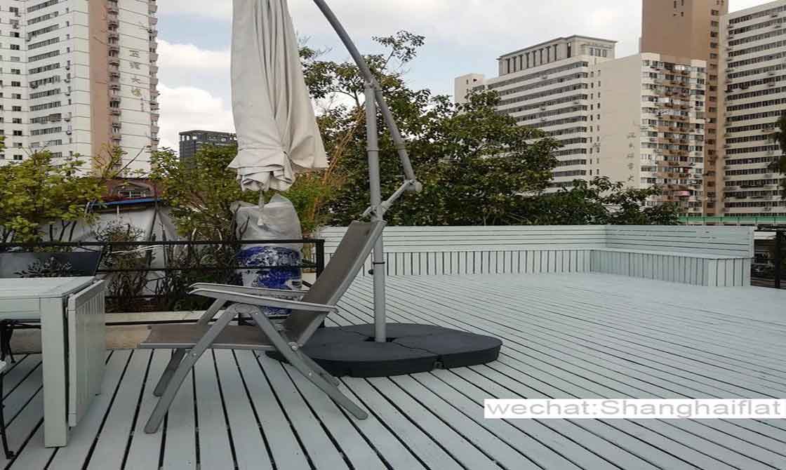 Roof Terrace: 3br/2bath lane apt in Changning Wuyi rd