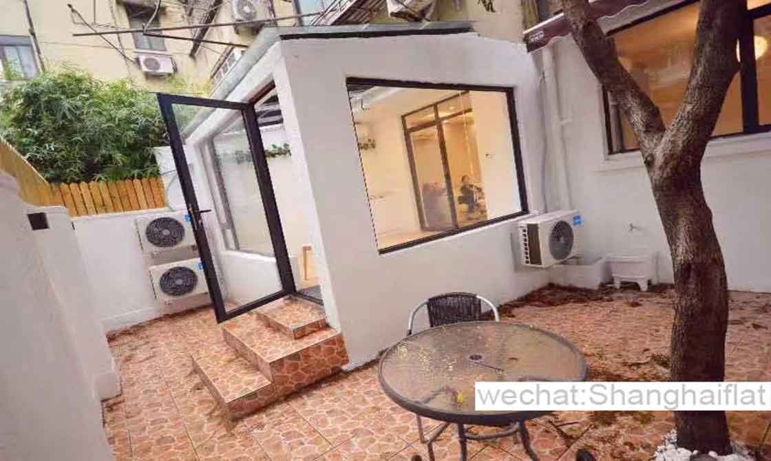2br/1bath flat with garden and sun room at Hengshan rd for lease/French concession