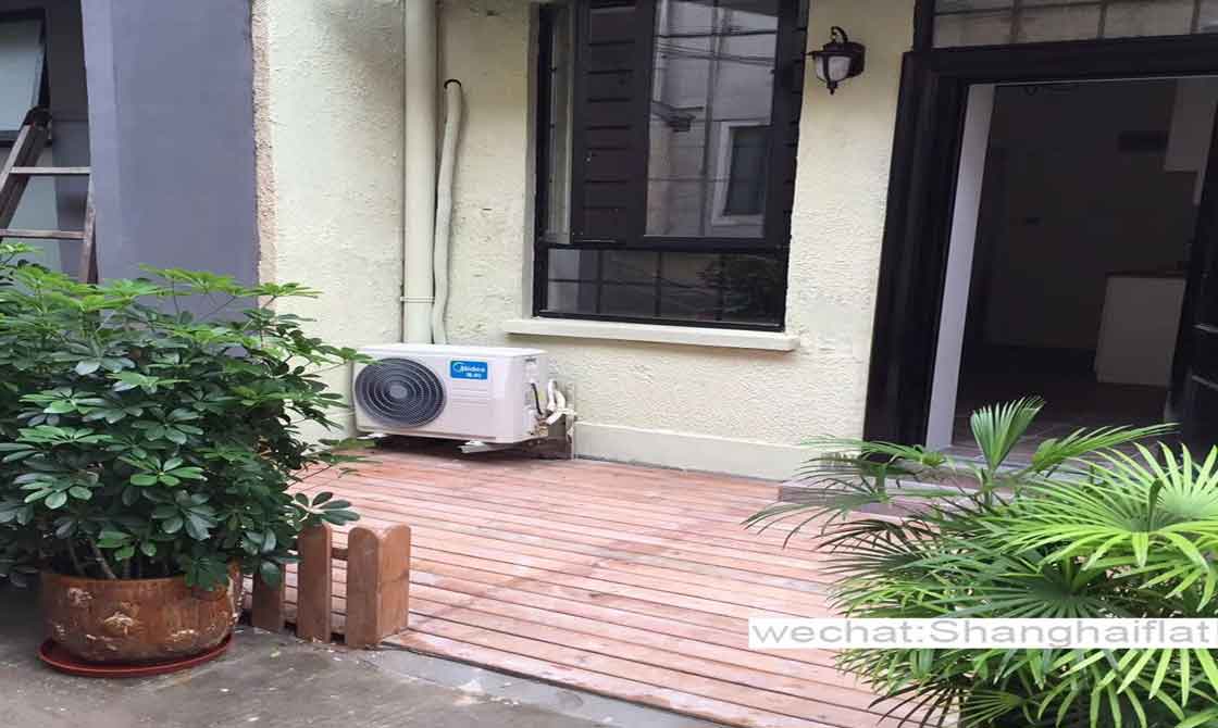 1br Shanghai Apartment with floor heating/Changshu Lu Metro/Huaihai m rd French Concession