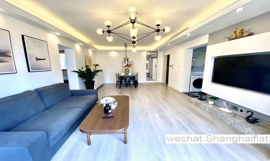 Cute 3br apartment for rent in Wuding RD near L2/7 Jiangshu Rd stop