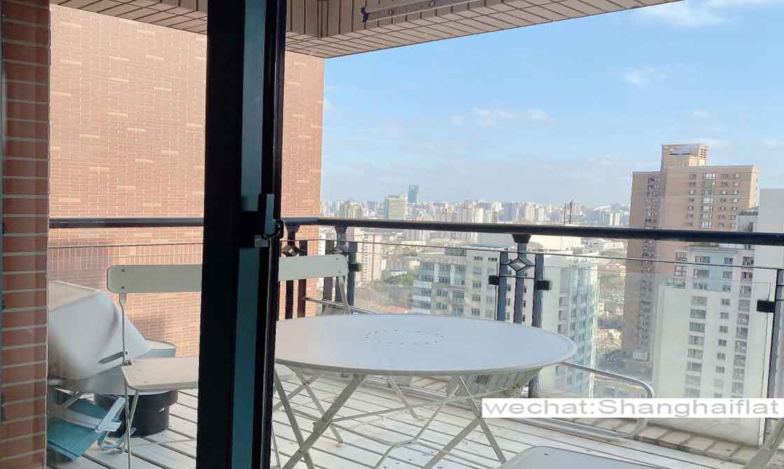 4br high floor apartment with balcony and view at the Courtyards for rent/French Concession