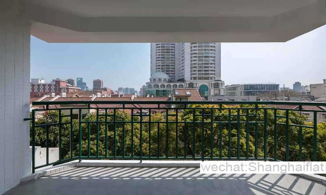 Nice 3br/2bath flat with a view and balcony at Joffre Garden for rent/FFC