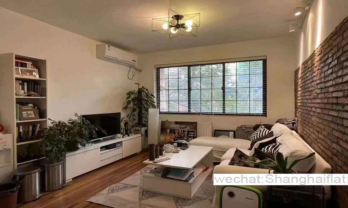 2br Lane House in Changshu Rd for rent/French Concession