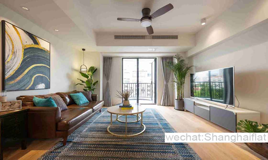 3br/2bath flat with balcony in Regal Garden for rent/French Concession