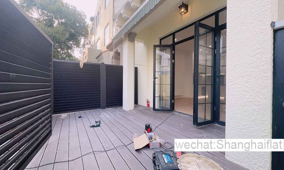 1br lane house apt with personal garden in Jianguo w rd for lease/FFC