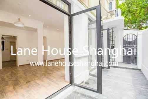 Changshu rd lane house-living room